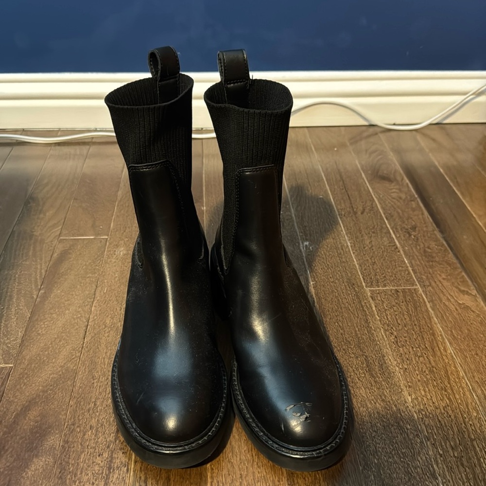 Steve Madden boots